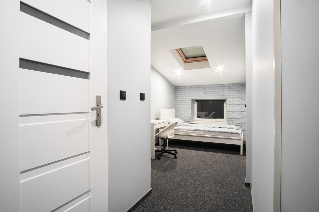 Prywatny Z Prywatna Lazienka - Senatorska 36 * Lodz (Lodz)
